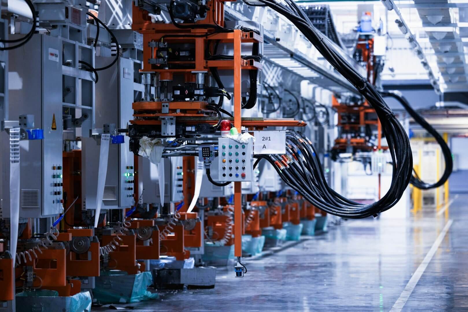 Digitalisierung im Maschinenbau – praxisnaher Artikel zu Digitalisierung Maschinenbau für Industrieunternehmen. Vorteile, Einsatzbereiche und konkrete Anwendungsbeispiele.