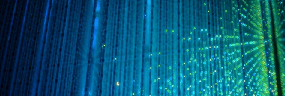 KI im Content Marketing – praxisnaher Artikel zu KI Content Marketing für Industrieunternehmen. Vorteile, Einsatzbereiche und konkrete Anwendungsbeispiele.