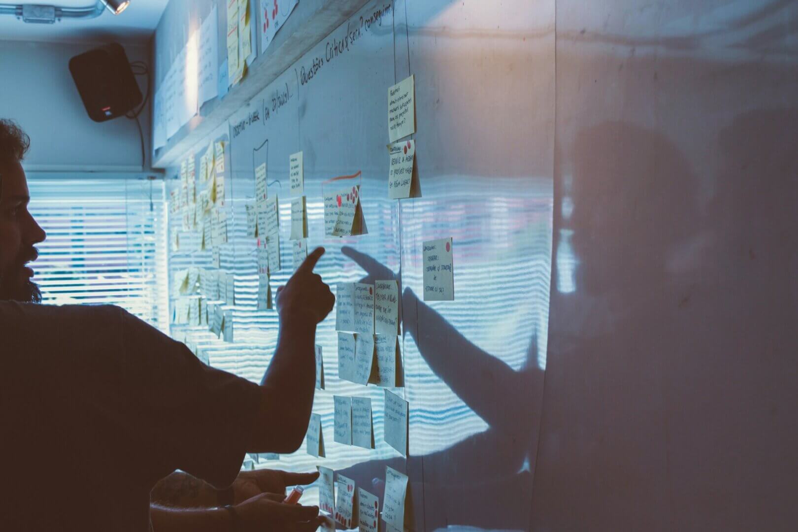 Designstrategie im B2B – praxisnaher Artikel zu Designstrategie B2B für Industrieunternehmen. Vorteile, Einsatzbereiche und konkrete Anwendungsbeispiele.