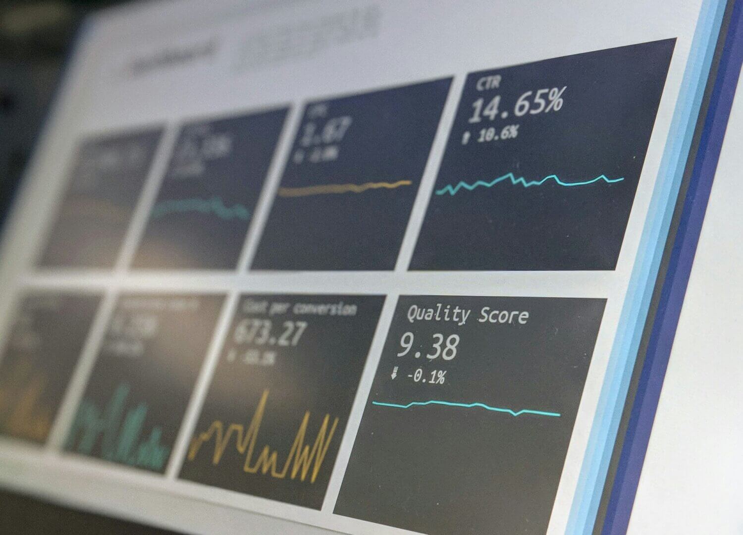 Digitale Geschäftsmodelle – neue Chancen für Industrieunternehmen – praxisnaher Artikel zu digitale Geschäftsmodelle für Industrieunternehmen. Vorteile, Einsatzbereiche und konkrete Anwendungsbeispiele.